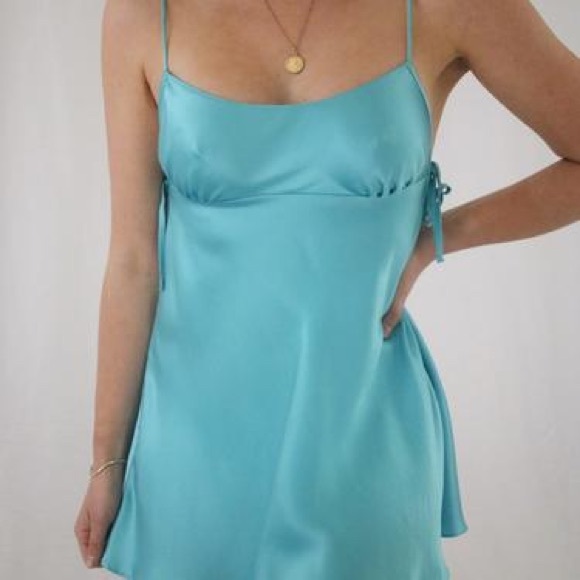 1999 Victoria’s Secret Silk Slip - Picture 6 of 6